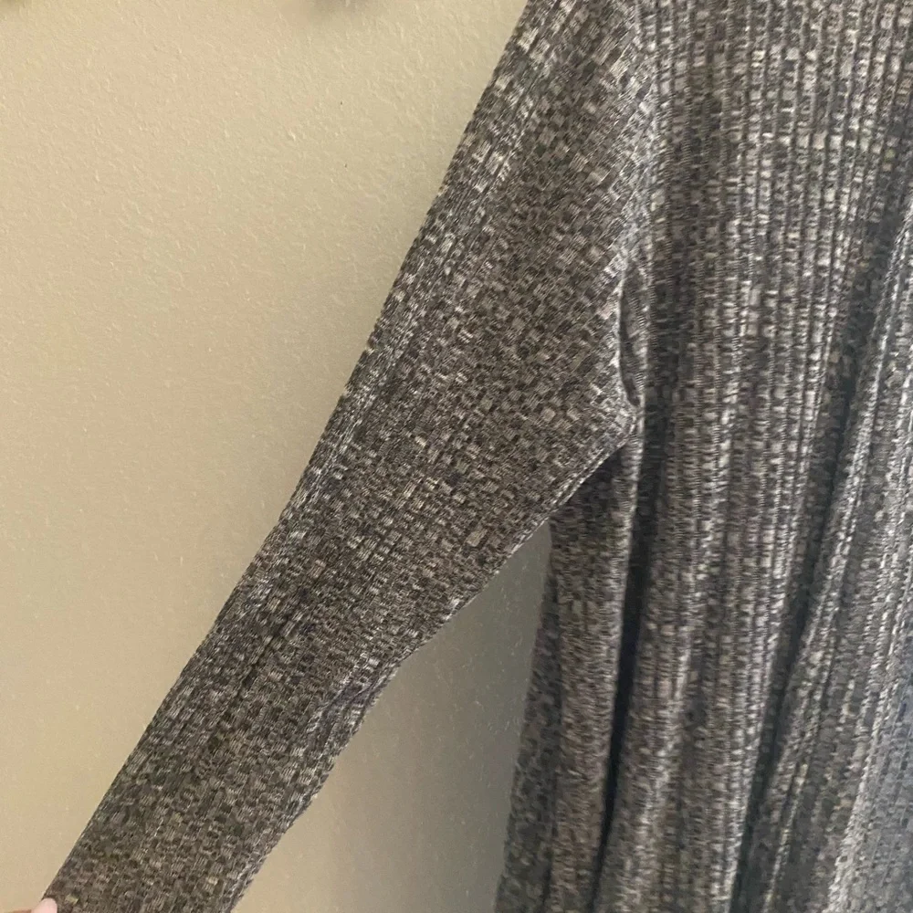 Sunday light gray cardigan size L - Picture 2 of 4